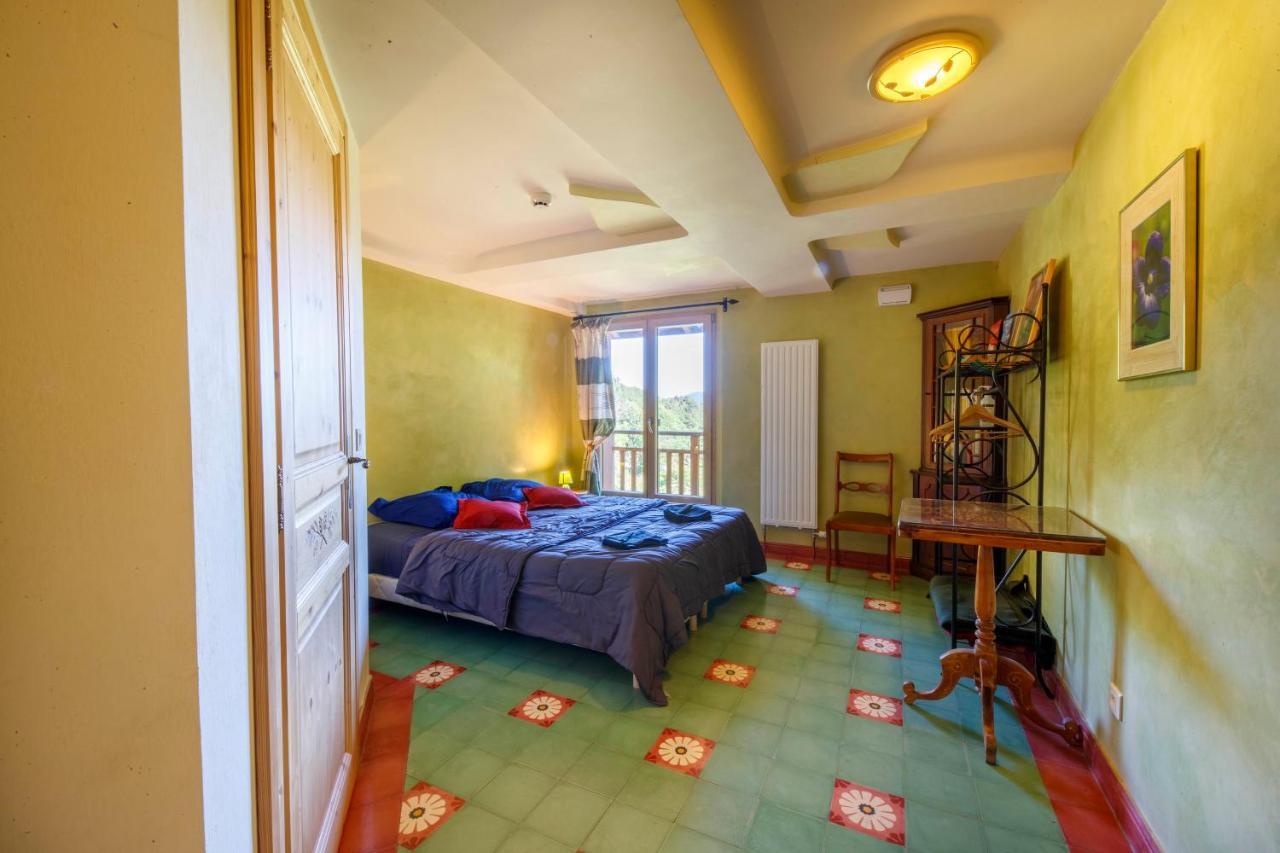 Eco-Hotel Et Yourtes Du Mercantour Гийом Экстерьер фото