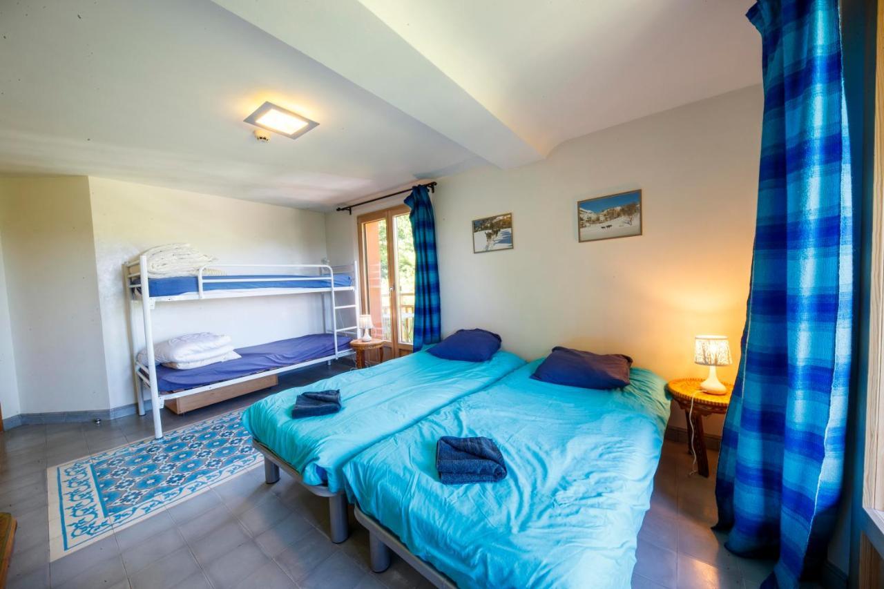 Eco-Hotel Et Yourtes Du Mercantour Гийом Экстерьер фото