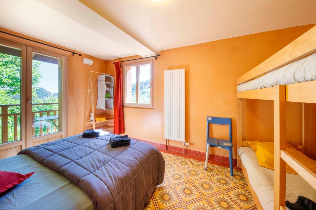 Eco-Hotel Et Yourtes Du Mercantour Гийом Экстерьер фото